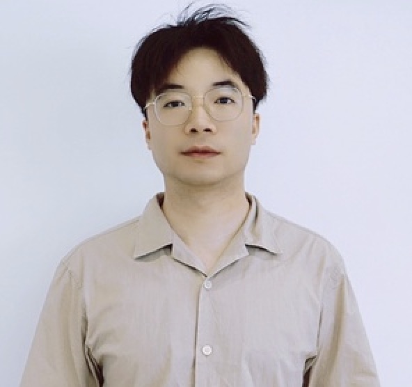 Fanwei Zeng